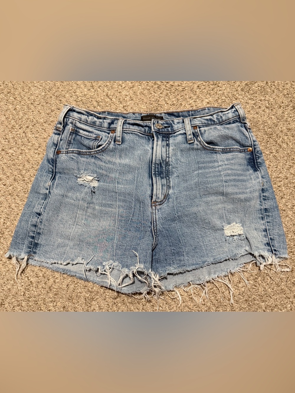 Silver Jeans Co Light Blue Distressed Women's Denim Shorts Size 32